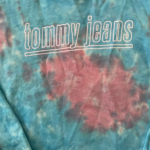 NEW Tommy Jeans Tie-Dye Cropped Sweatshirt Light Blue Pink Size L - Picture 6 of 8
